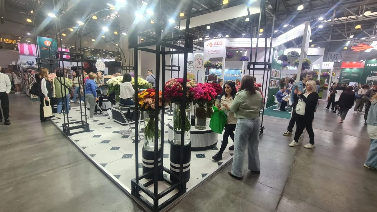 Flowers Expo Russia Moscow — image 54